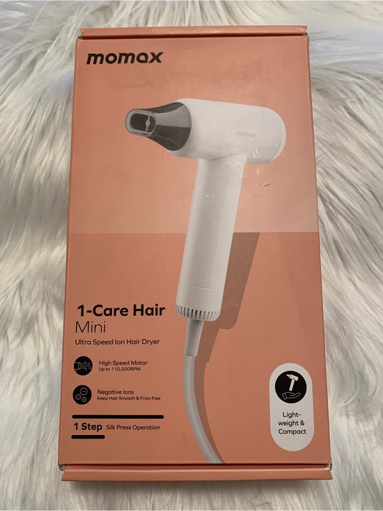 MOMAX-1 Other - MOMAX-1 Mini Ultra Ion Hair dryer 110,000 RPM Brand New in Box